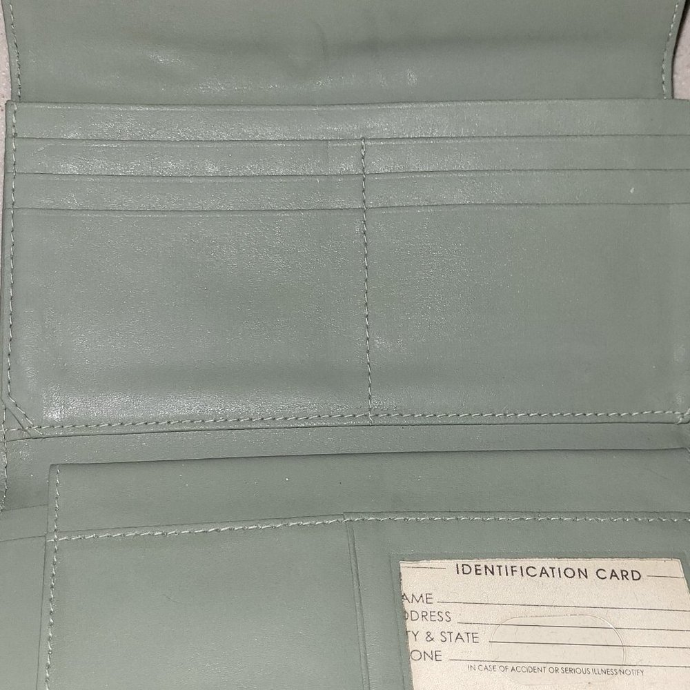 Wallet - Picture 3 of 5